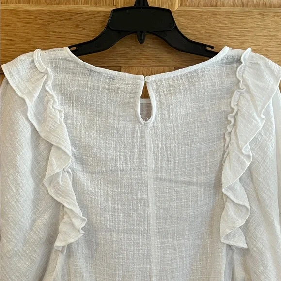 FAVLUX - Pretty White Ruffle Sleeve Blouse - Medium - Picture 9 of 16